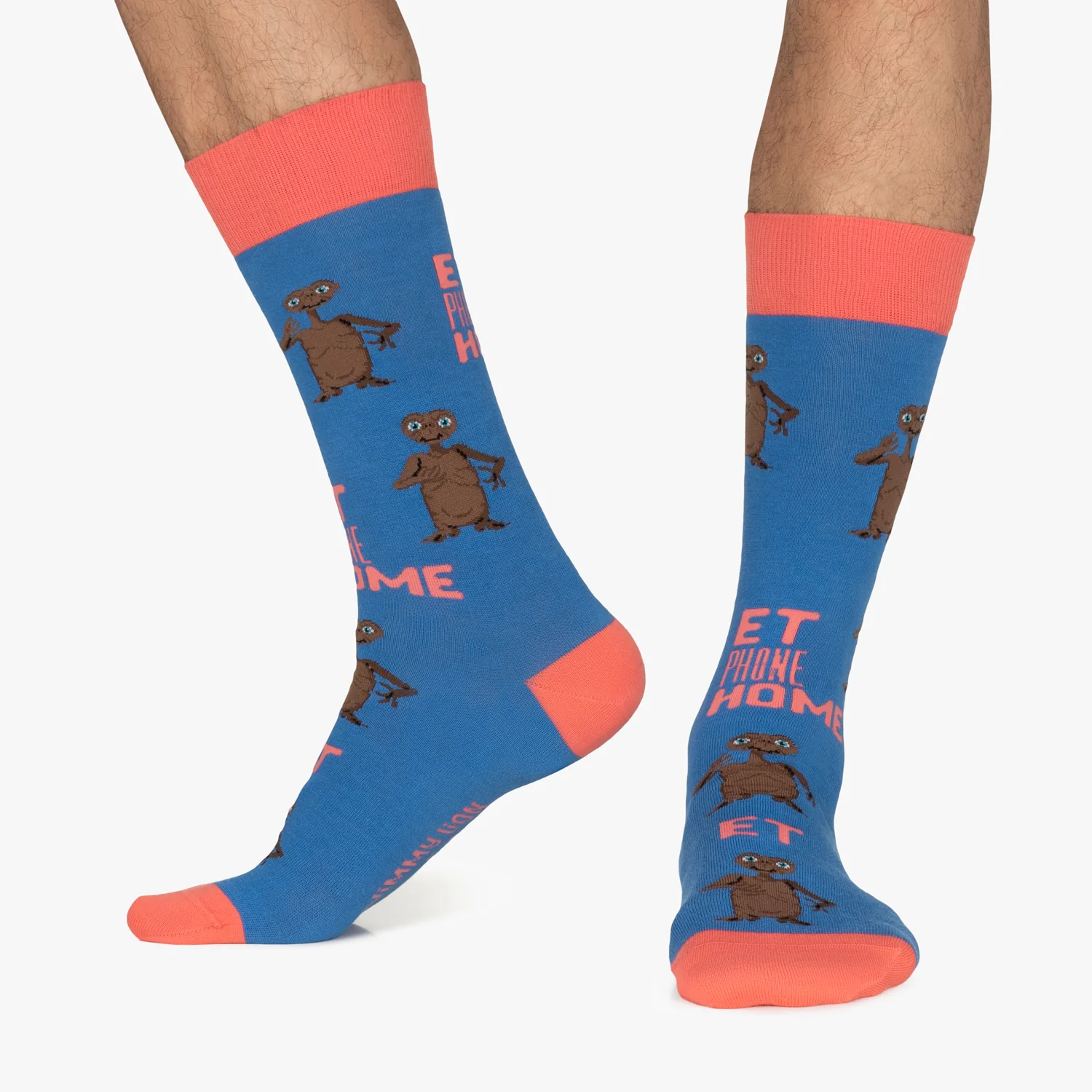 JL ET PHONE HOME.jpg1