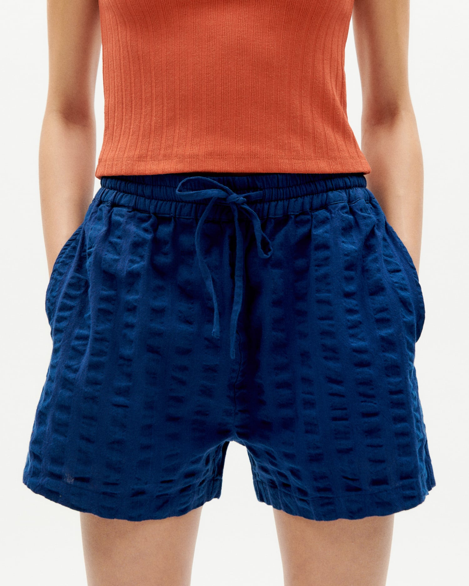 NAVY BIG SEERSUCKER GERANIO SHORTS THINKING MU.jpeg3