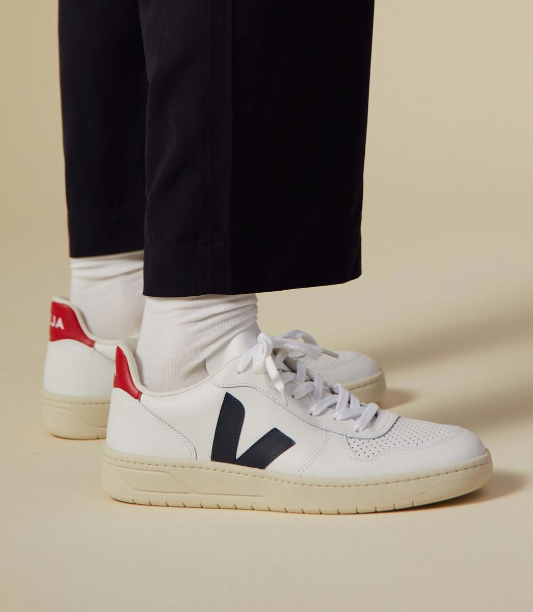 V-10 LEATHER WHITE NAUTICO PEKIN.jpg3