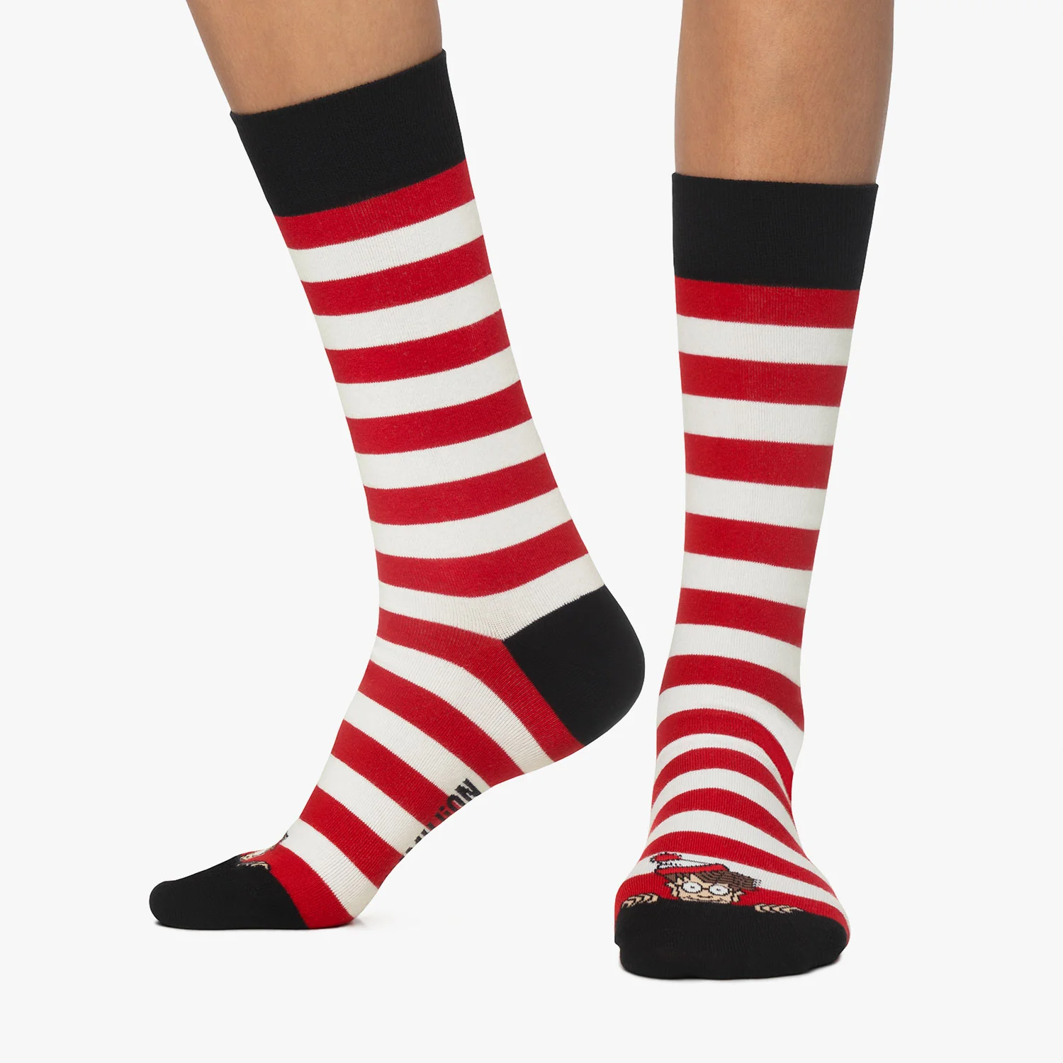 WALLY PEEK-A-BOO.jpg2