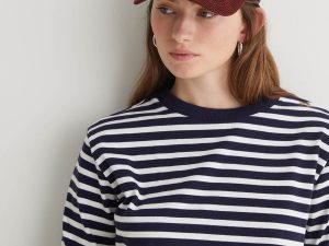 GORRA DE PANA Y FRANELA AZUL MARINO