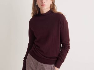 JERSEY ALGODÓN ORGÁNICO Y LANA CUELLO CISNE GRANATE