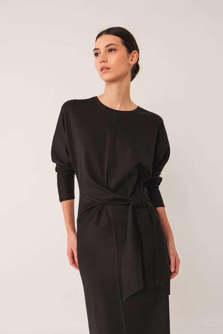 VESTIDO PUNTO ANUDADO NEGRO.webp4