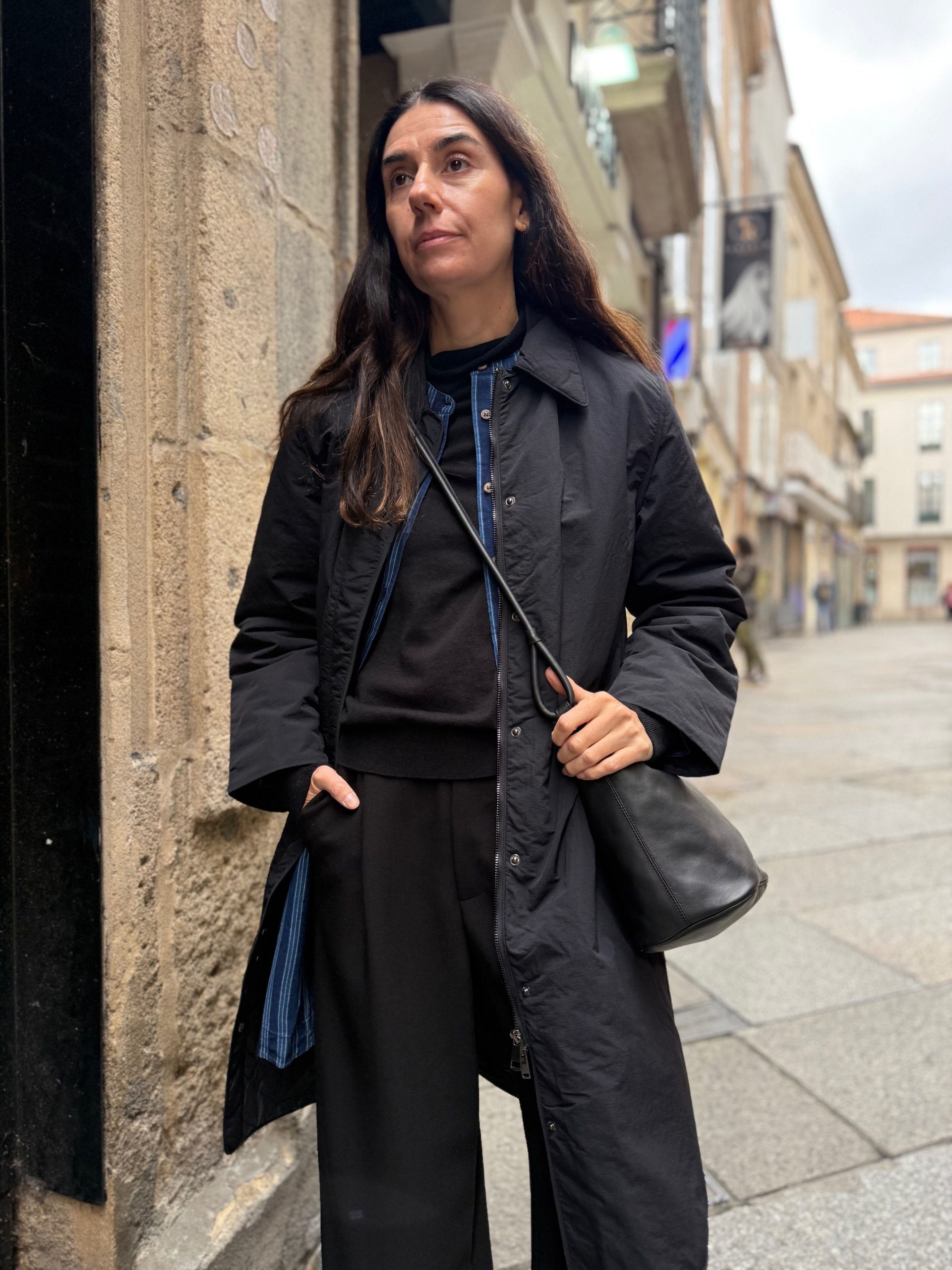 ABRIGO ACOLCHADO WATER REPELLENT NEGRO