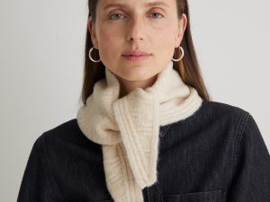 BANDANA TRICOT MEZCLA LANA Y ALPACA CRUDO