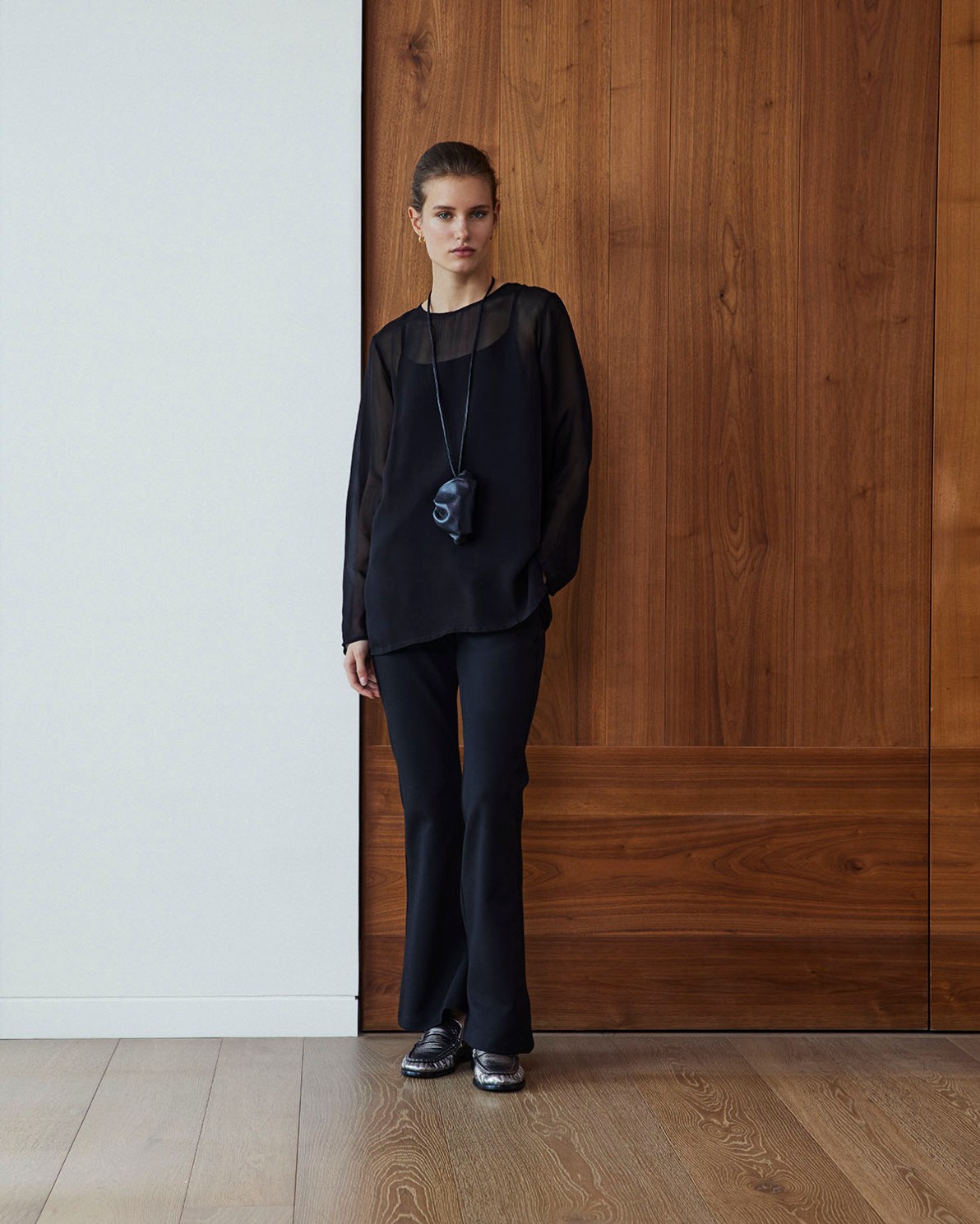 BLUSA SEMITRANSPARENTE ORGANZA NEGRO.jpg7