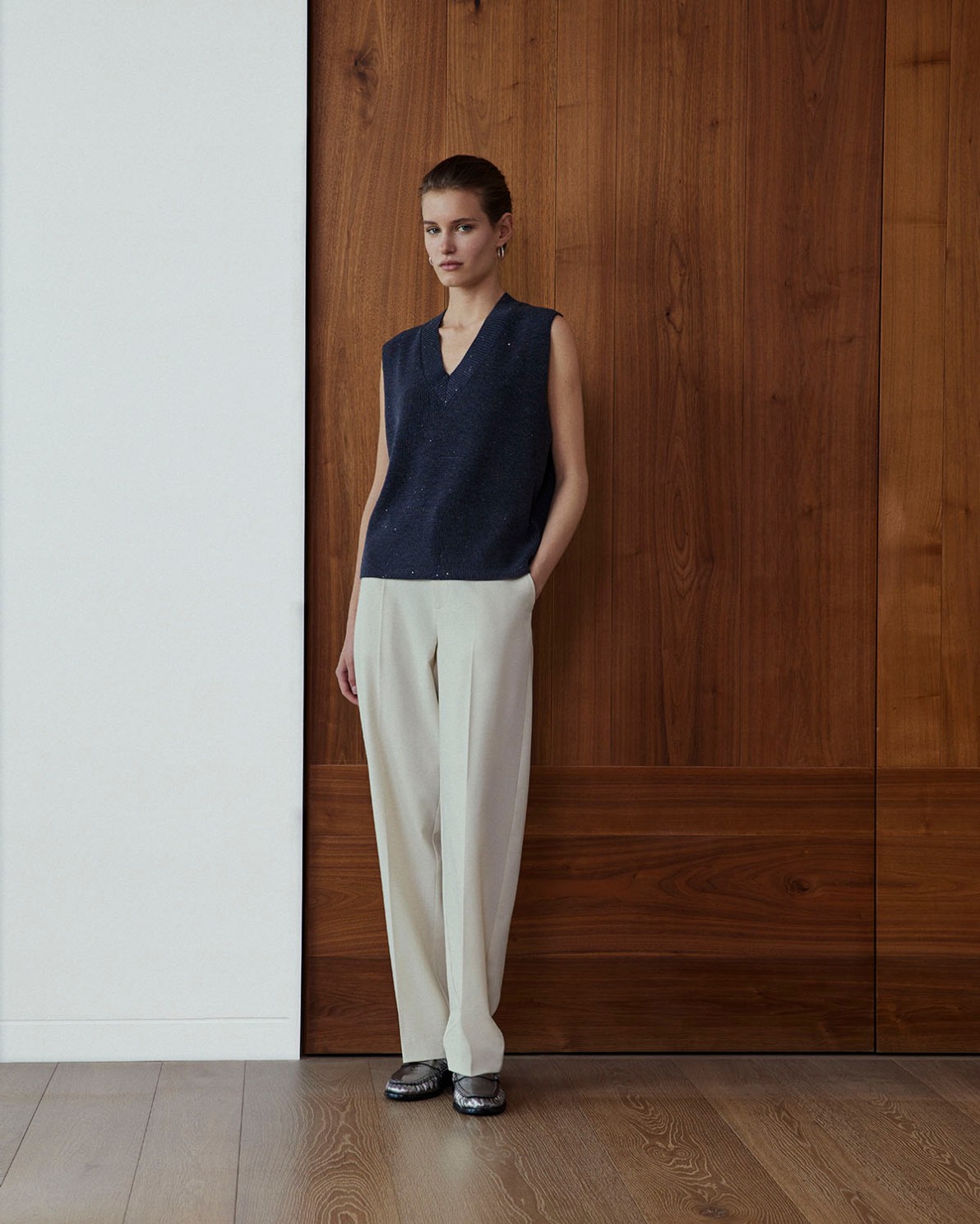 PANTALÓN RECTO TIRO ALTO LANA FRÍA ECRU.jpg1