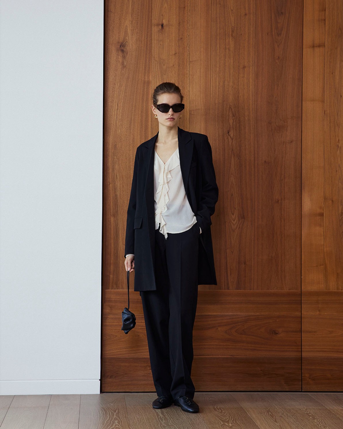 PANTALÓN RECTO TIRO ALTO LANA FRÍA NEGRO.jpg1