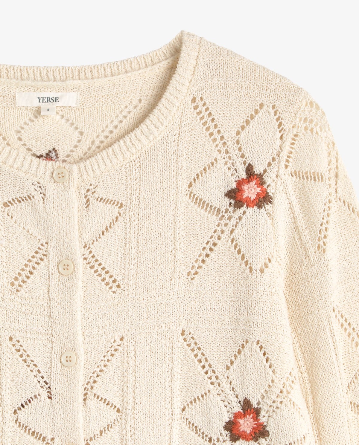 CÁRDIGAN CALADO BORDADO FLORAL.jpg7