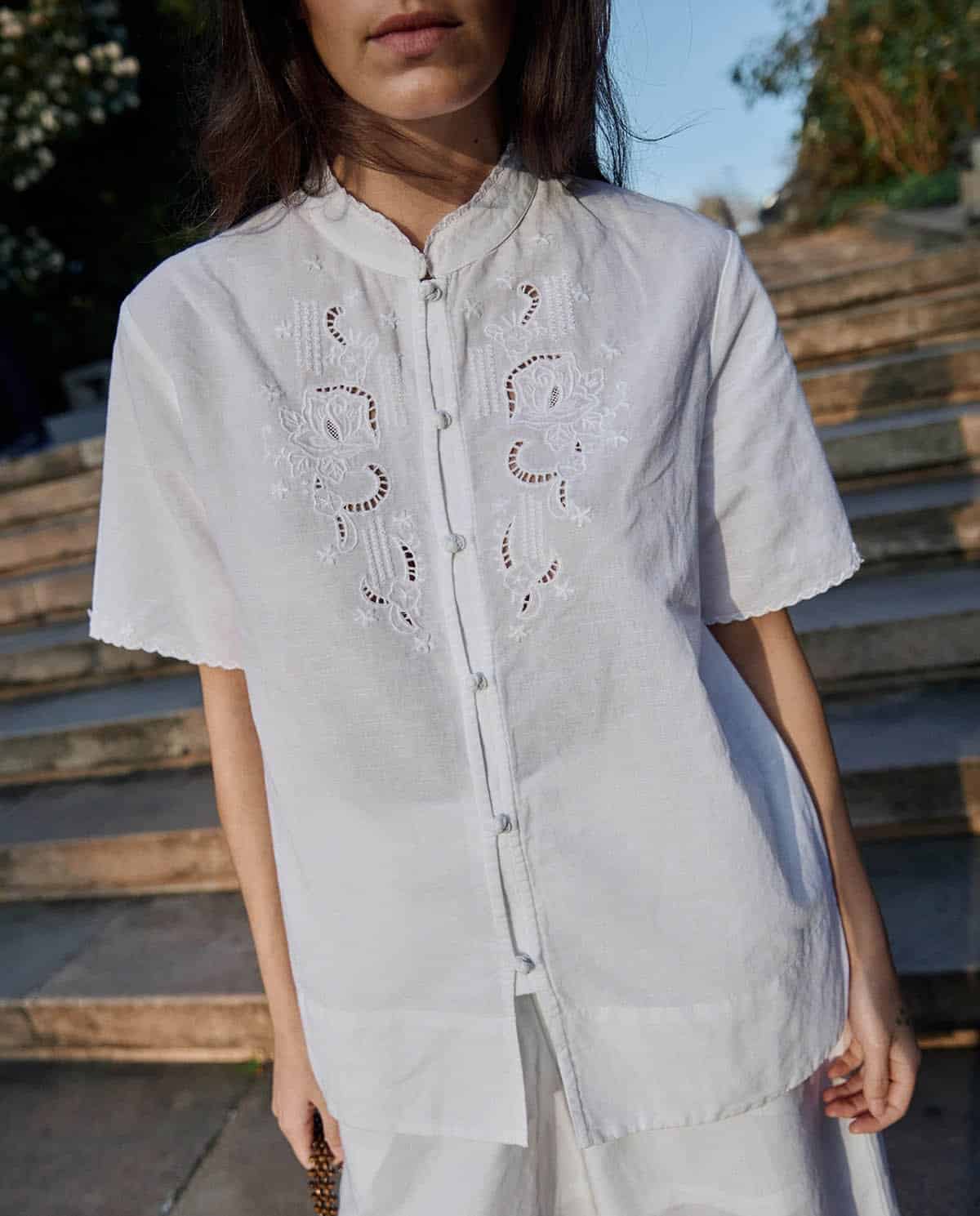 BLUSA ALGODÓN Y LINO BORDADOS BLANCA.jpg3