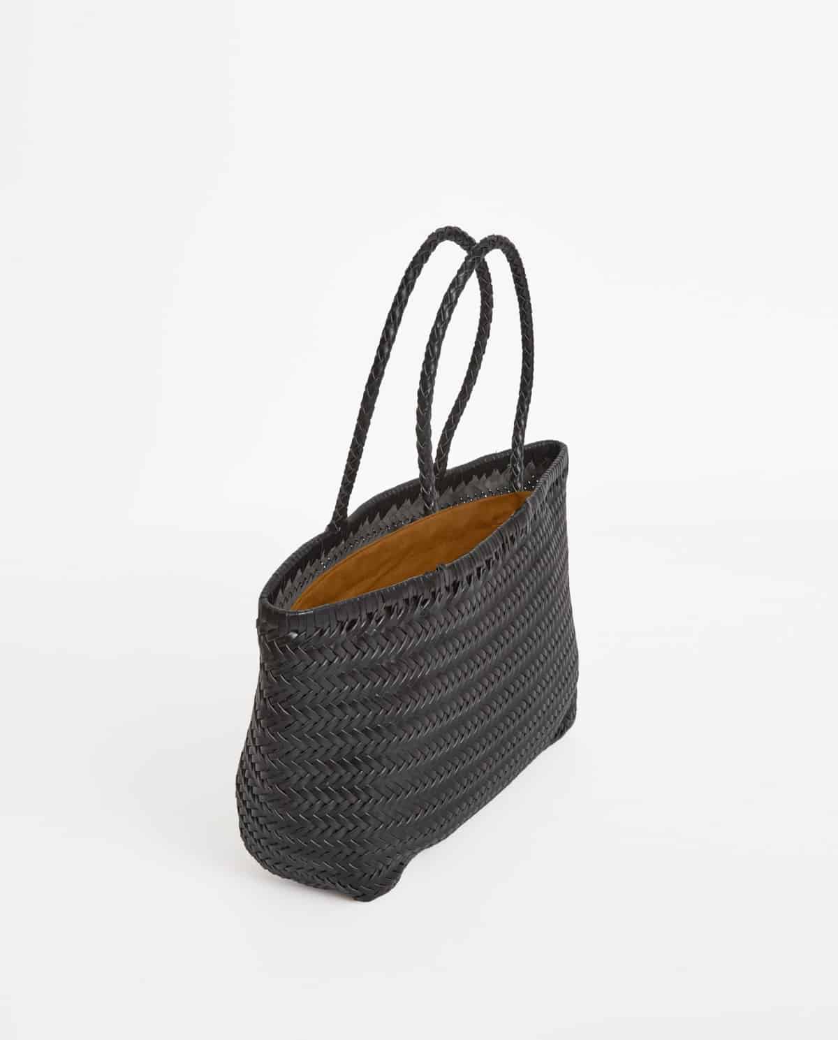 bolso de piel handmade trenzado negro.jpg5