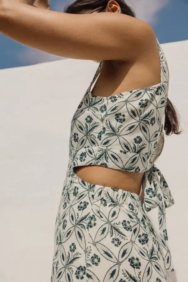 VESTIDO ESPALDA DESCUBIERTA CARBÓN.webp2