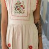 VESTIDO BORDADOS PUNTO DE CRUZ PIEDRA.webp2