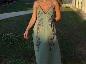 VESTIDO DE TIRANTES PUNTO DE CRUZ ESMERALDA