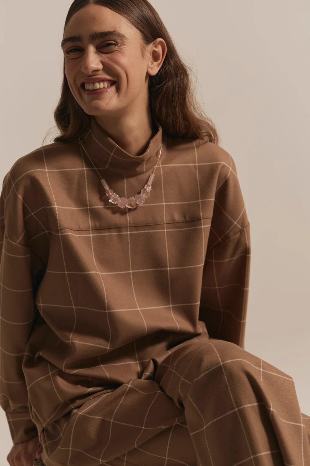 PANTALÓN DE SASTRE ANNIE QUADRETTI BISCOTTO.webp4