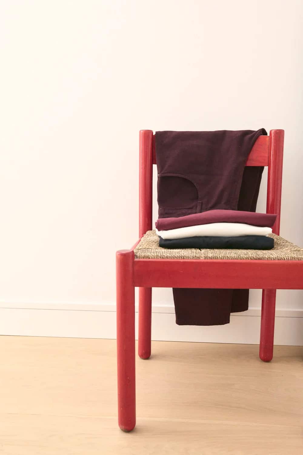 VAQUERO SISKA SLOUCHY BURDEOS.webp5