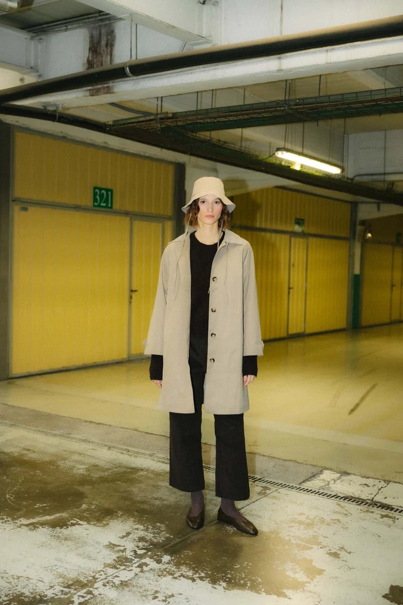 gabardina barry beige.webp2